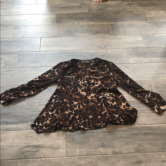 SOLD - Rafaella small animal print blouse fit and flare - Picture 2 of 6